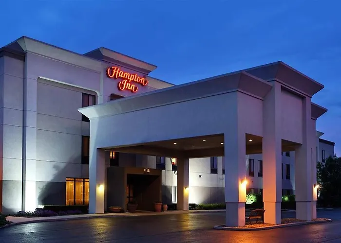 Hampton - Starved Rock Area Hotel